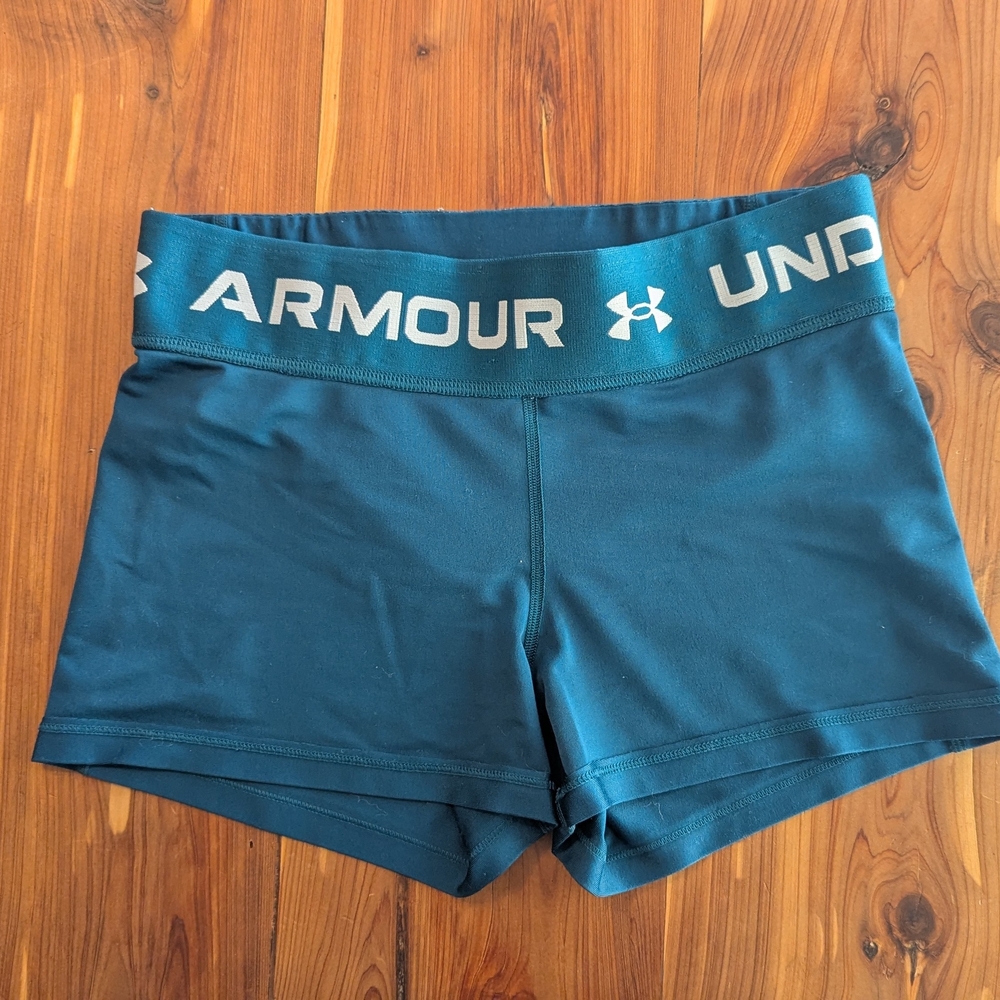 Under Armour Women's Teal Compression Shorts